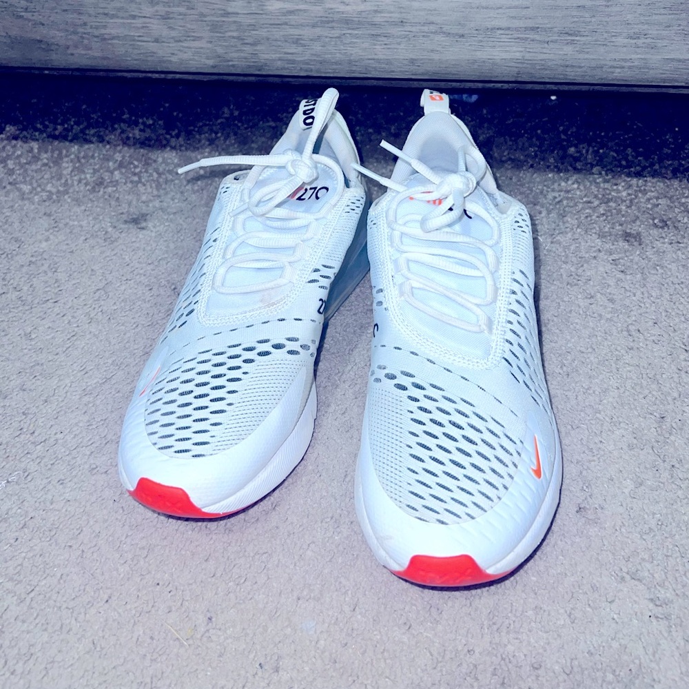 Nike Air Max 270